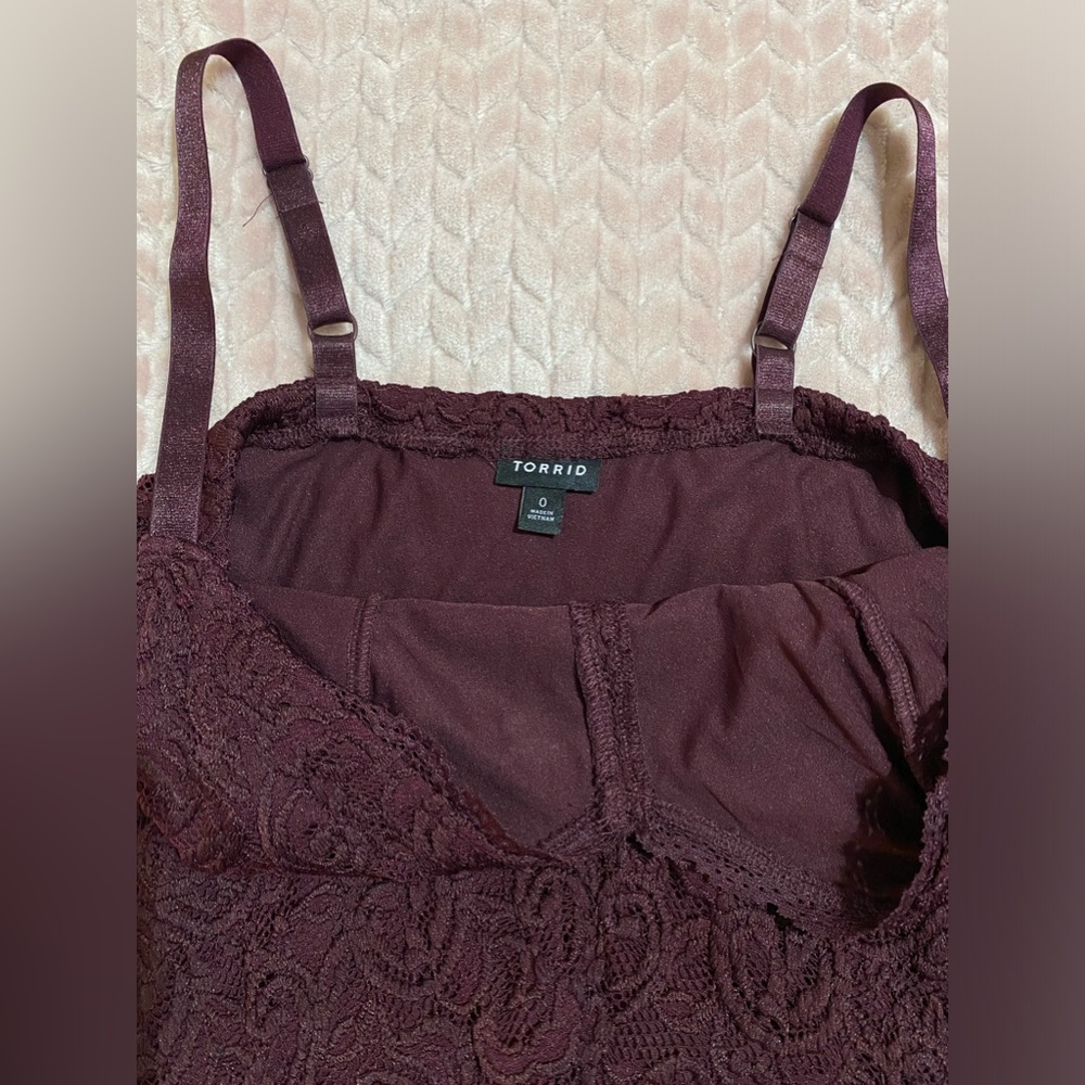Torrid Midi Lace High-Low dress Burgundy Women’s Plus Size 0 ( Regular 12) - Picture 4 of 13
